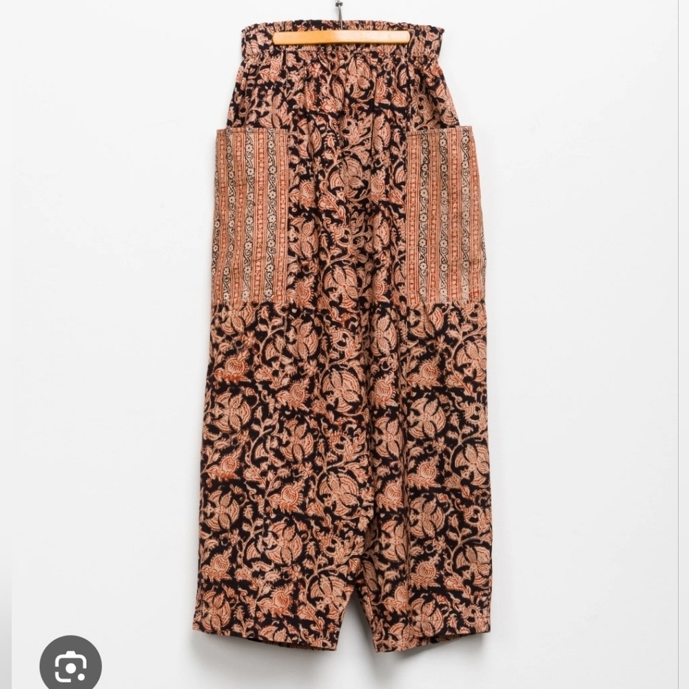 Maya Front Pocket Pant in Black Border Umber And Ochre MSRP $210